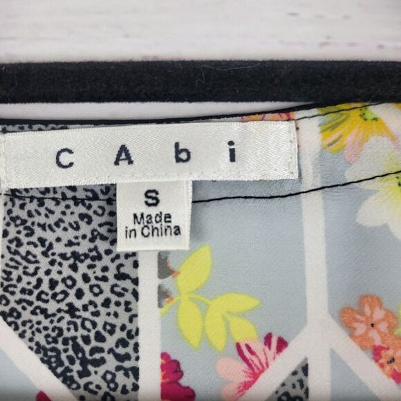 Cabi Tank Blouse S Womens Multicolor Floral Key Hole Front Crew Neck Pullover - Picture 7 of 11